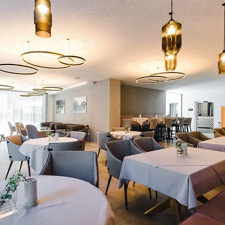 호텔 Seehotel Einwaller - Adults Only 페르티사우