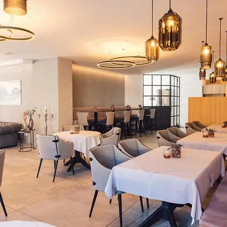 Szálloda Seehotel Einwaller - Adults Only 4*